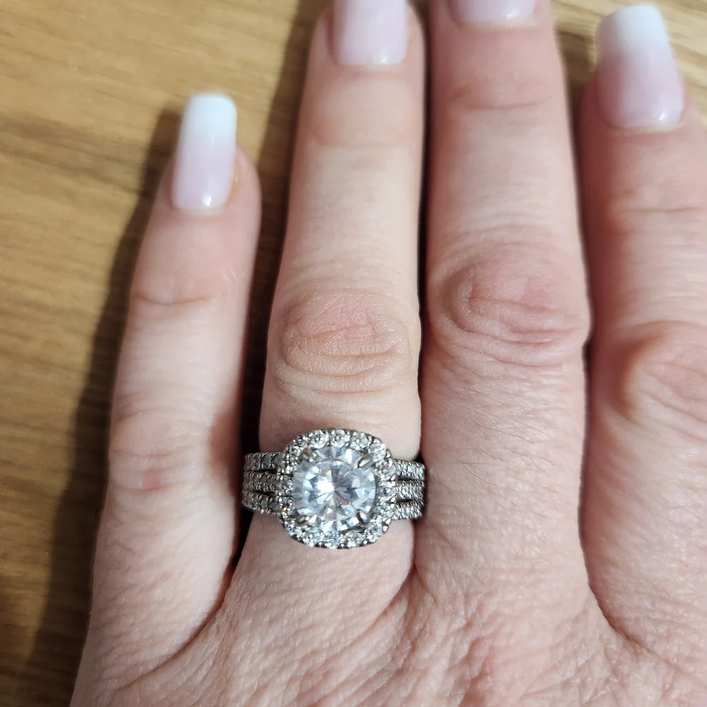 Elegant Silver Halo Ring